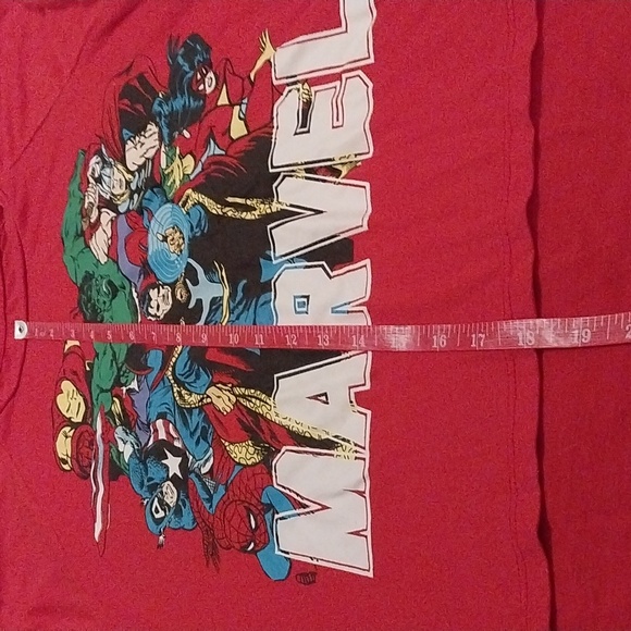 Marvel T-shirt - Picture 4 of 6